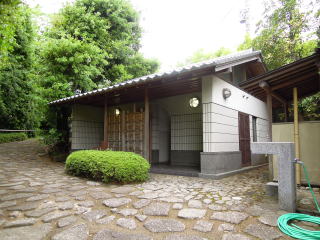 �Y��ȁu�g�C���v